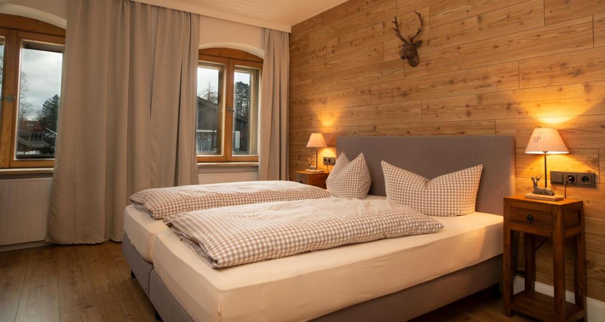 Gasthof - Hotel Zur Post Pocking  Exterior photo